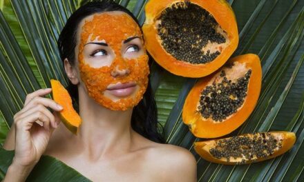 🍑 Papaya for Pigmentation: A Natural Remedy for Clear, Glowing Skin