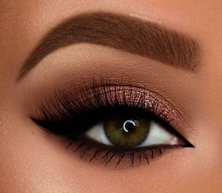 Bridal Eye Makeup Looks That Enhance Your Natural Beauty