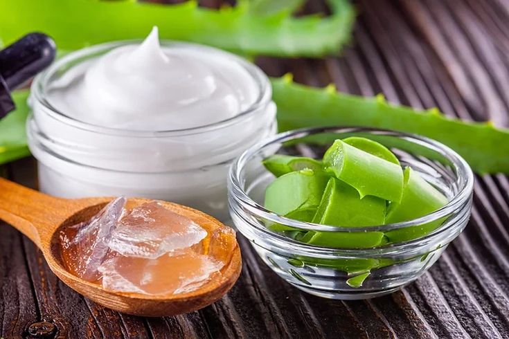 🌿 How to Use Aloe Vera for Skin & Hair Care